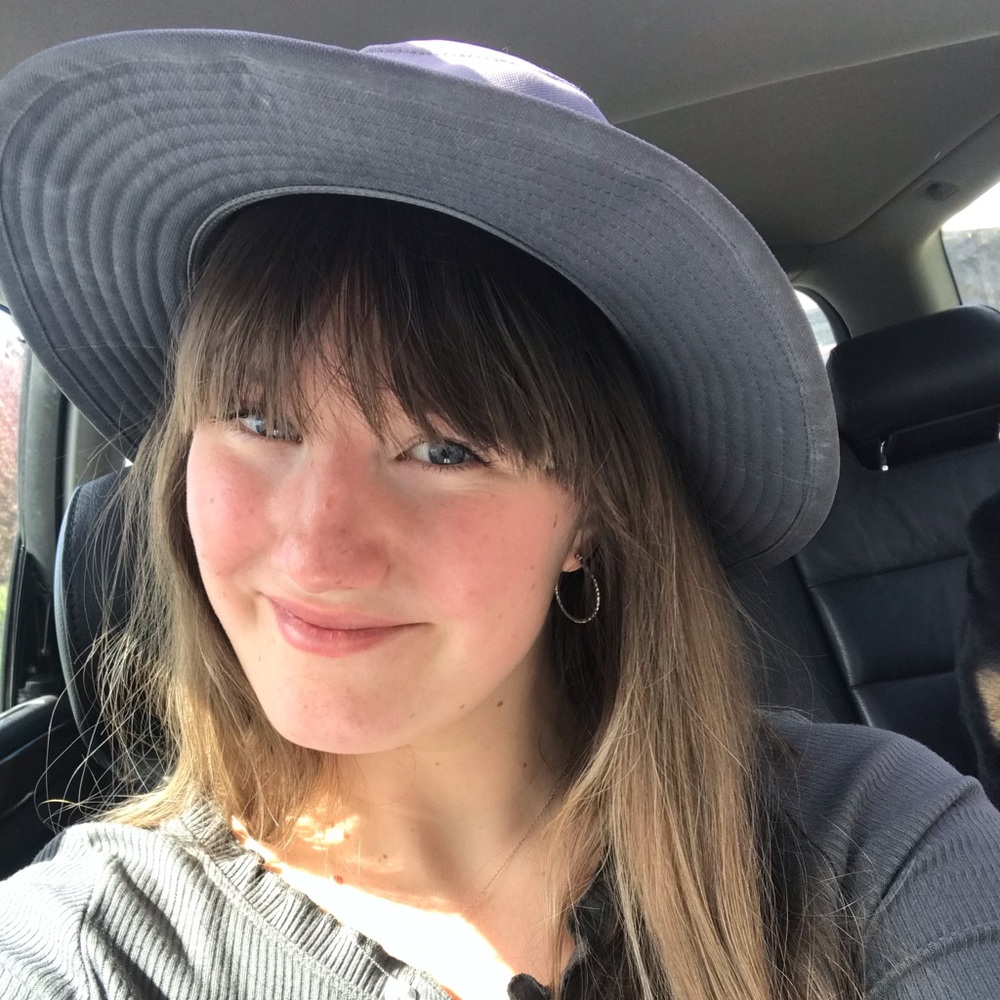 Meet your Posher, Savannah